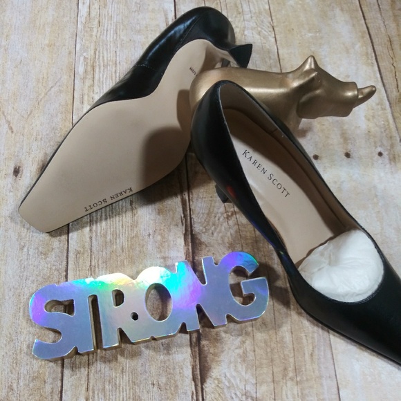 Karen Scott Shoes - 4/25 SALE Karen Scott Work Heels size 6.5